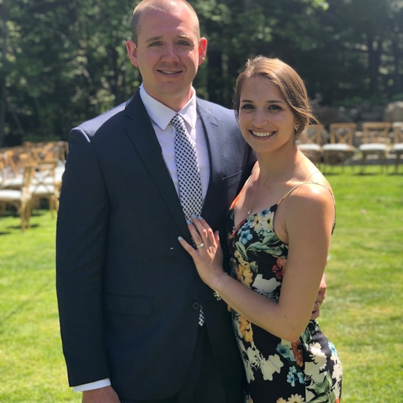 Meet your Posher, Stephanie - Picture 5 of 5